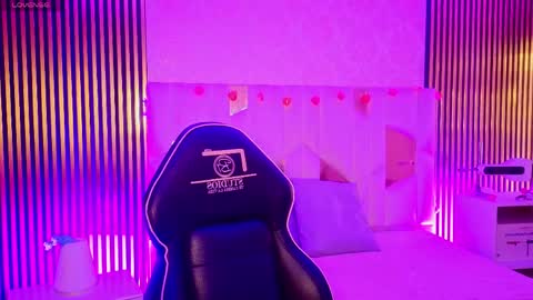 LIHIAN online show from 04/09/26, 12:21