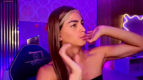 LIHIAN online show from 04/14/26, 12:22