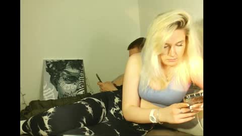 lii_gong_ online show from 03/27/26, 12:27