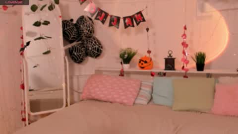 Lii online show from 10/30/25, 08:31