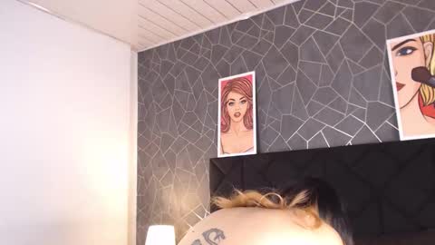 lia  online show from 04/16/26, 09:39