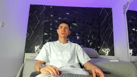 Snapshot of liiamhudson_ chatting on 03/10/25, 04:38 L I I A M online show from 03/10/25, 04:38