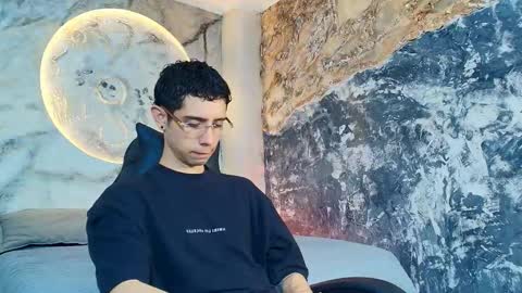 Snapshot of liiamhudson_ chatting on 09/11/25, 06:52 L I I A M online show from 09/11/25, 06:52