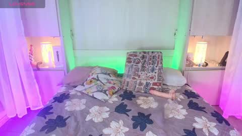         online show from 02/17/25, 02:48