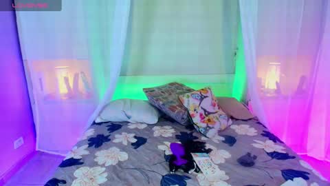         online show from 02/25/25, 11:41