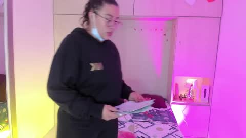         online show from 10/24/25, 11:39