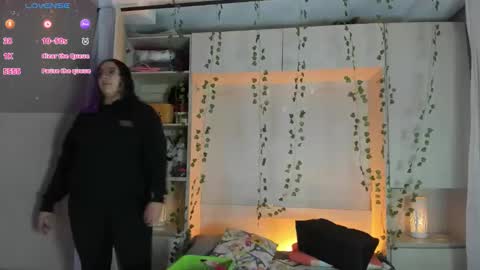         online show from 02/24/26, 11:41