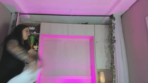         online show from 03/12/26, 11:38