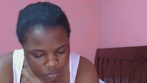 Lily online show from 09/18/25, 10:56