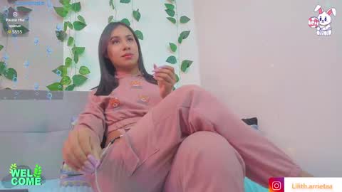 Snapshot of liiliith_1 chatting on 10/14/25, 03:29 liiliith_1 online show from 10/14/25, 03:29