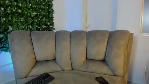 Snapshot of liilithstone chatting on 06/19/26, 02:38 liilithstone online show from 06/19/26, 02:38