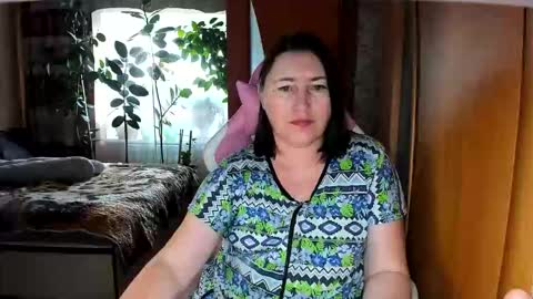 lika35109 online show from 04/15/26, 09:49