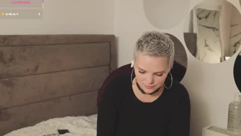 likaaberry online show from 09/28/25, 07:08