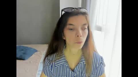 Snapshot of likaaeiston1 chatting on 06/11/26, 10:24 likaaeiston1 online show from 06/11/26, 10:24
