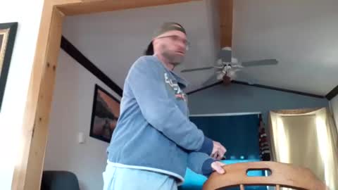 St pierre online show from 04/26/26, 03:10