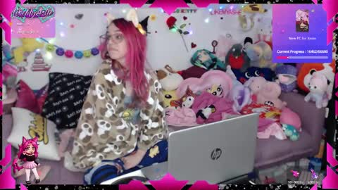 Snapshot of likemyashe chatting on 01/18/25, 06:24 LikeMyAshe online show from 01/18/25, 06:24