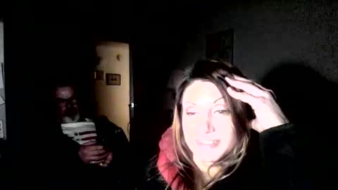 Snapshot of likerightnow chatting on 11/21/25, 11:42 likerightnow online show from 11/21/25, 11:42