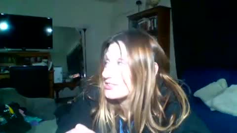 Snapshot of likerightnow chatting on 12/22/25, 11:51 likerightnow online show from 12/22/25, 11:51