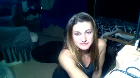 Snapshot of likerightnow chatting on 02/07/26, 11:25 likerightnow online show from 02/07/26, 11:25