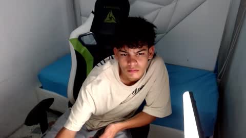 LIAM online show from 01/16/26, 04:49