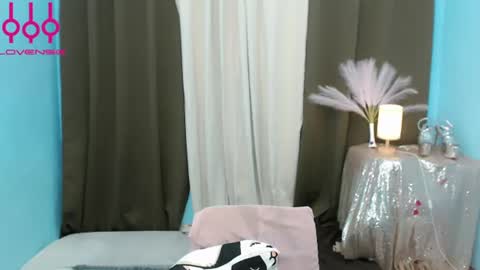 Snapshot of lil_fantacy chatting on 07/08/26, 02:16 LILY online show from 07/08/26, 02:16