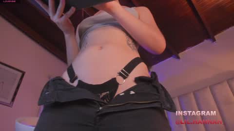 Snapshot of lil_hanna18 chatting on 12/03/24, 11:44 Hanna online show from 12/03/24, 11:44