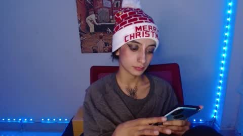 Lisaa online show from 12/17/24, 08:45