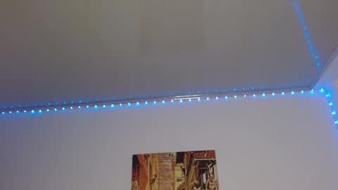 Lisaa online show from 12/18/24, 03:04