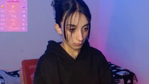 Lisaa online show from 09/28/25, 08:42