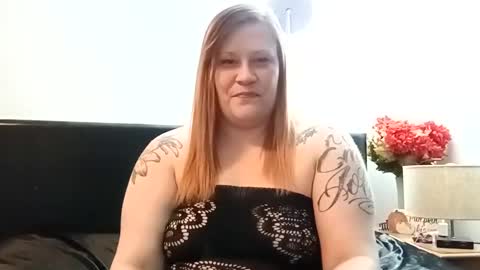 lil_nelli8 online show from 03/04/25, 04:17