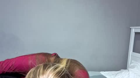 Emma online show from 10/04/25, 10:13