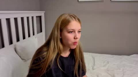 Emma online show from 03/24/26, 12:43