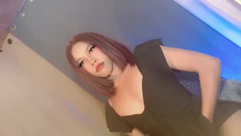 Snapshot of lil_trixxy chatting on 06/08/26, 12:16 lil_trixxy online show from 06/08/26, 12:16