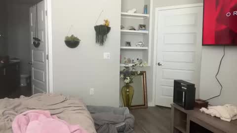 lila_davidson online show from 01/17/25, 05:51