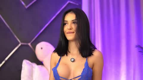 Snapshot of lila_hottie_rosie chatting on 01/11/26, 05:23 Lila The Hottie online show from 01/11/26, 05:23