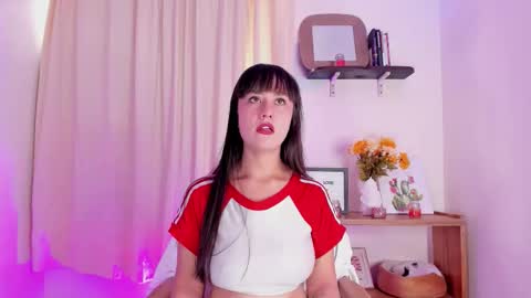 Lila  online show from 11/19/25, 08:20