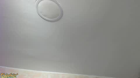 lila bailey  online show from 09/23/25, 07:50