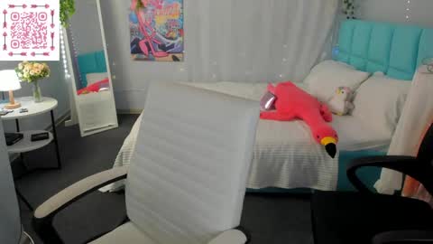Snapshot of lilac_muse chatting on 06/10/26, 02:56 Lili online show from 06/10/26, 02:56