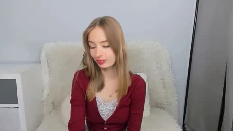 LiliaDesire online show from 11/26/25, 05:58