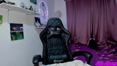 Lila 3 online show from 02/10/26, 06:28