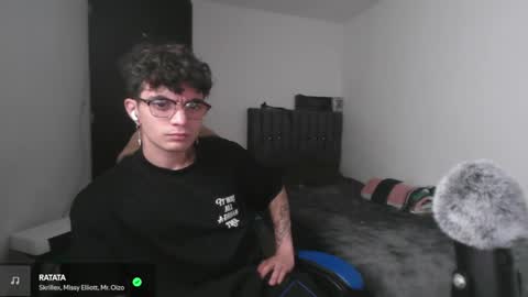 Snapshot of lilankore chatting on 02/28/25, 07:05 Yeh online show from 02/28/25, 07:05