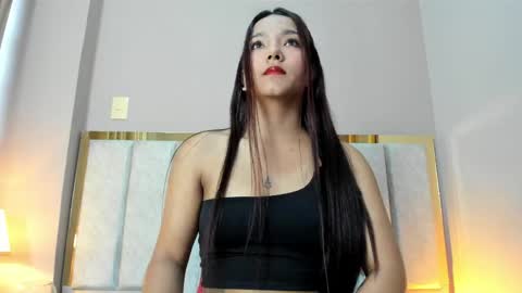 Lila Ross online show from 04/24/26, 11:45
