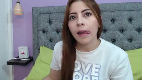 Lilasuni online show from 11/27/25, 03:25