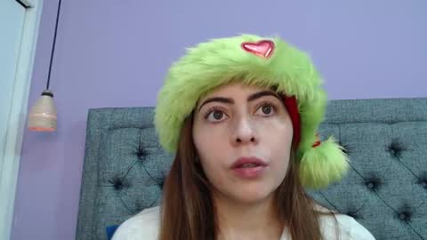 Lilasuni online show from 12/01/25, 04:01