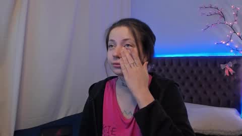 LilaVame online show from 11/20/25, 02:34