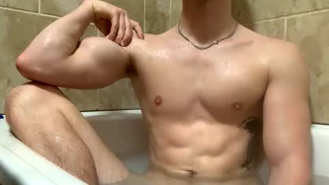 Snapshot of lilbearxxxx chatting on 01/25/25, 08:53 lilbearxxxx online show from 01/25/25, 08:53