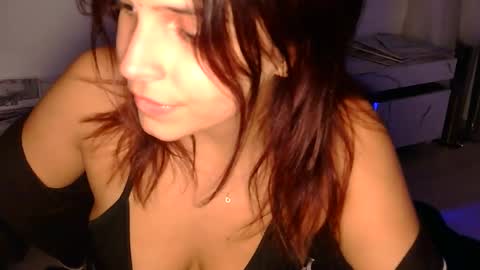 Rebecca online show from 11/05/25, 06:13