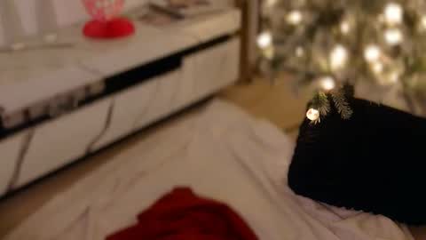 Rebecca online show from 12/21/25, 10:50