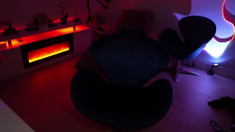 Rebecca online show from 04/18/26, 05:33