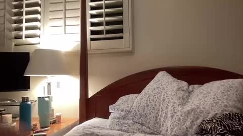 Snapshot of lilbi85_ chatting on 12/16/24, 12:26 lilbi85_ online show from 12/16/24, 12:26